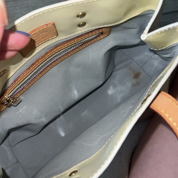 Louis Vuitton Small Vernis Cream Tote EUC - Picture 10 of 13